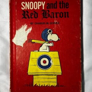 Vintage 1966 Snoopy and the Red Baron Charles M. Schulz Hardcover Book Peanuts